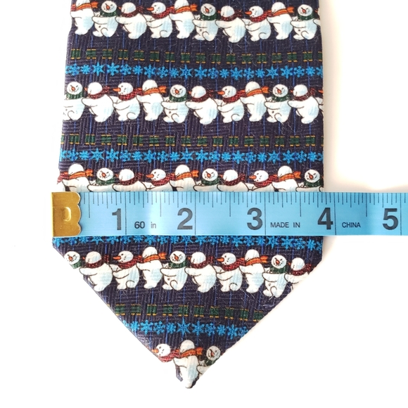 Addiction Ugly Christmas Tie Snowman - Picture 6 of 7